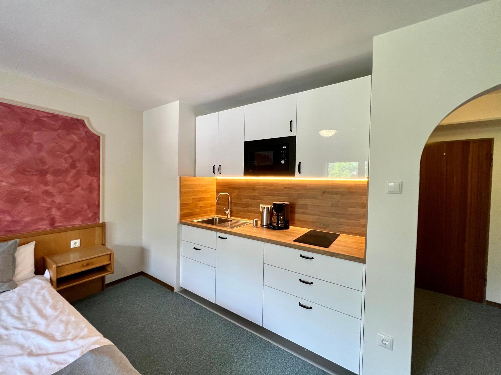 Aparthotel Hochfeld Schoenau am Koenigsee Room photo